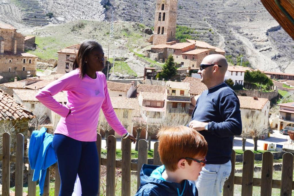 Casa Elpatiodelmaestrazgo Lejlighed Villarroya de los Pinares Eksteriør billede